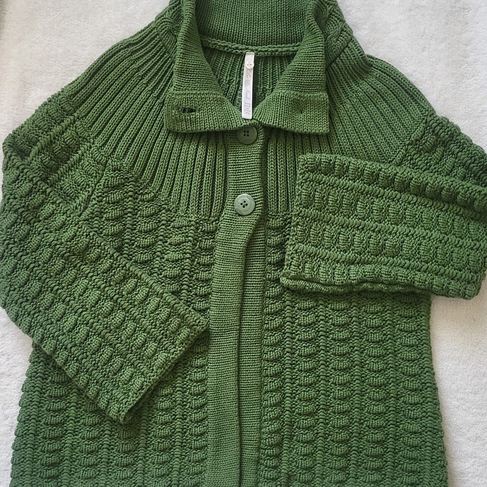 Leo & Nicole Women's Green Cardigan Sweater 3/4 Bell Sleeve Size PL